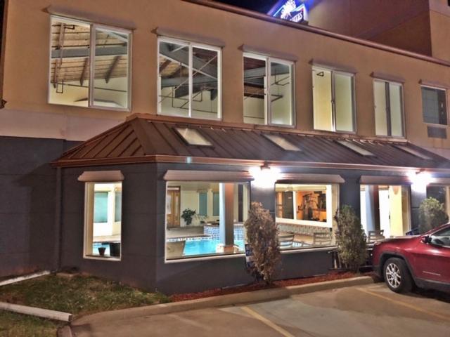 Robinson Inn&Suites Exterior foto